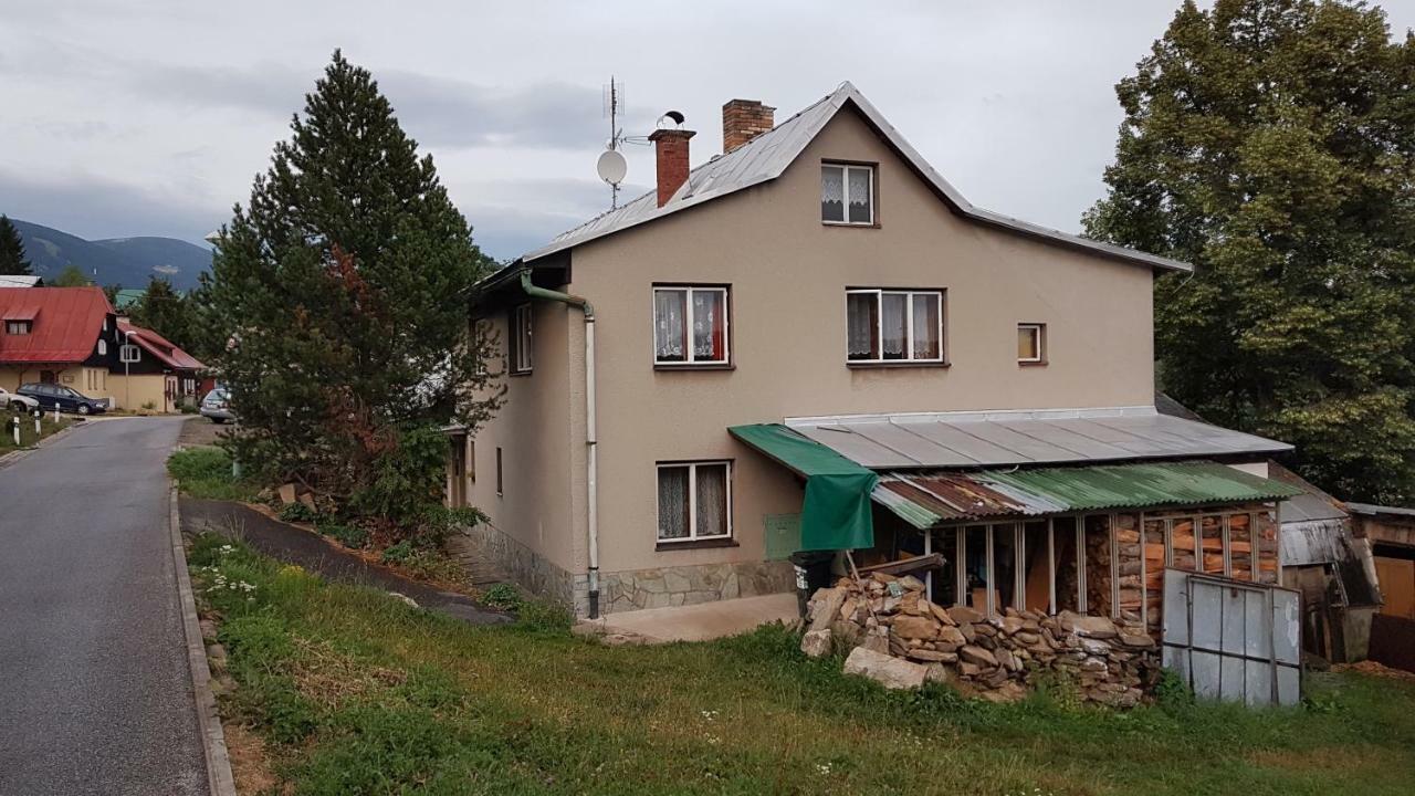 Pohoraly Homestay *